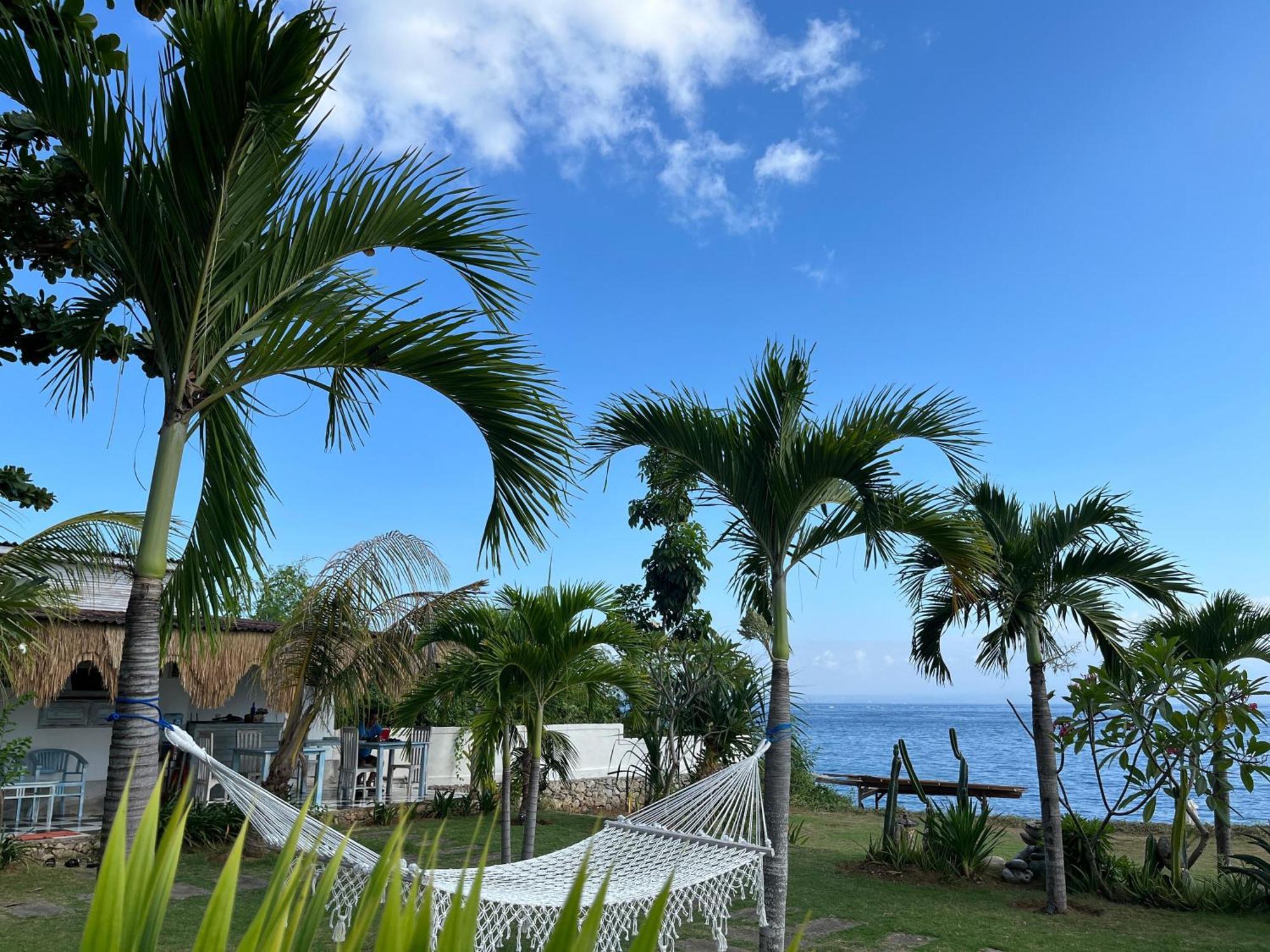 The Edge Lembongan Villa Exterior photo