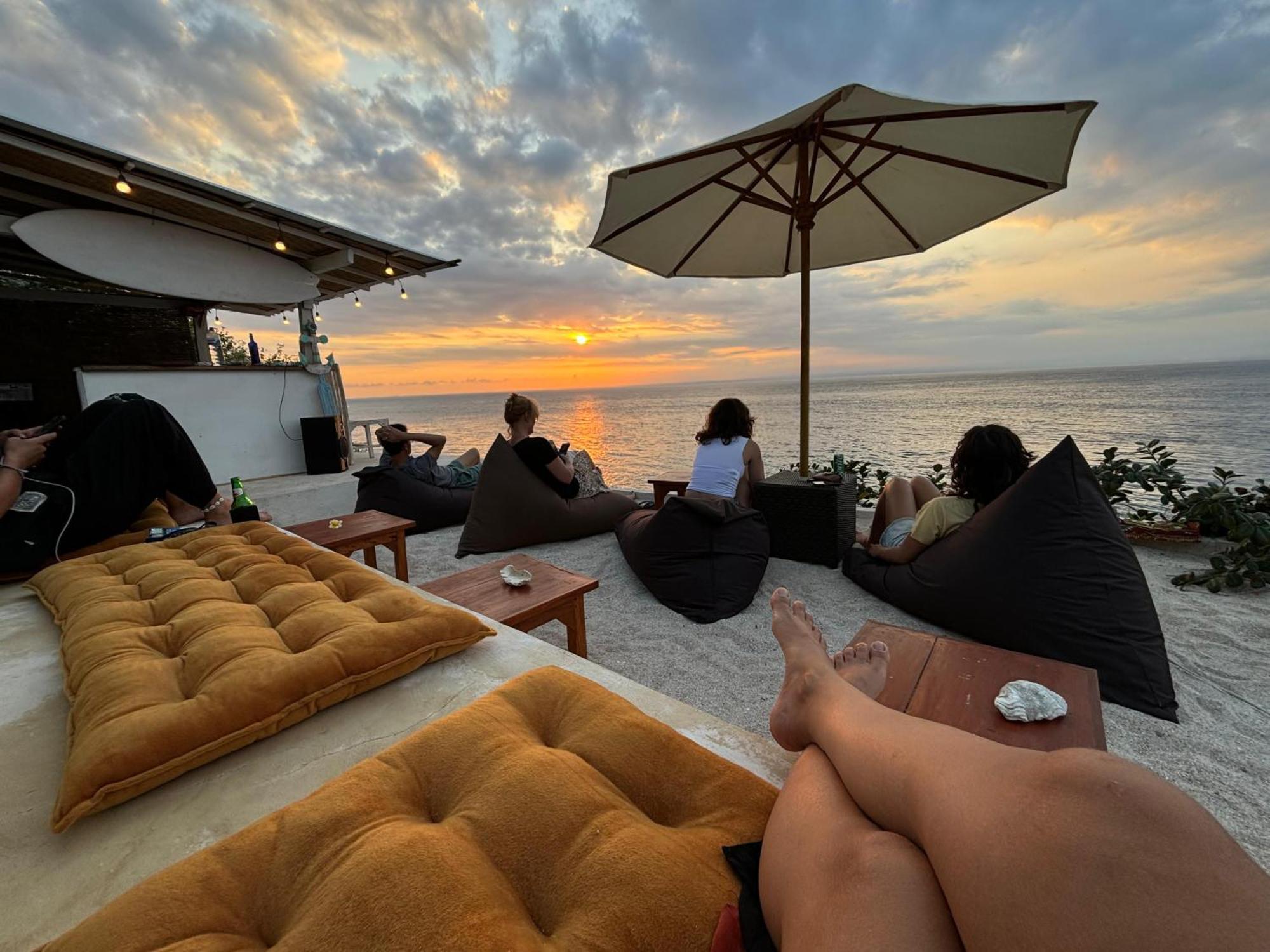 The Edge Lembongan Villa Exterior photo